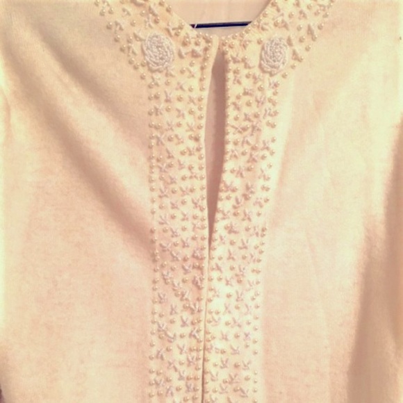 Vintage Sweater - Picture 2 of 7